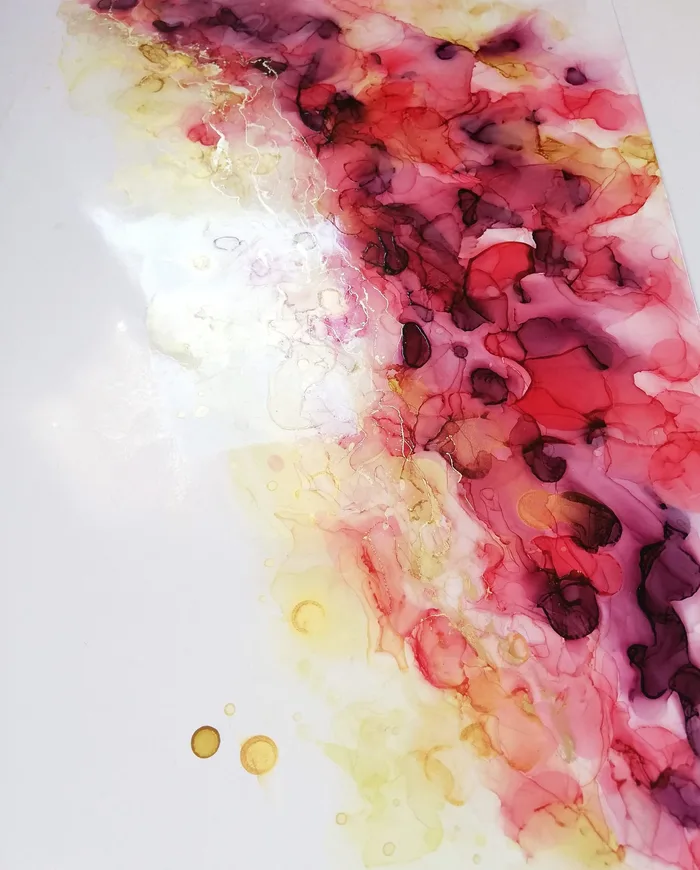 Original ink painting – Gold in red