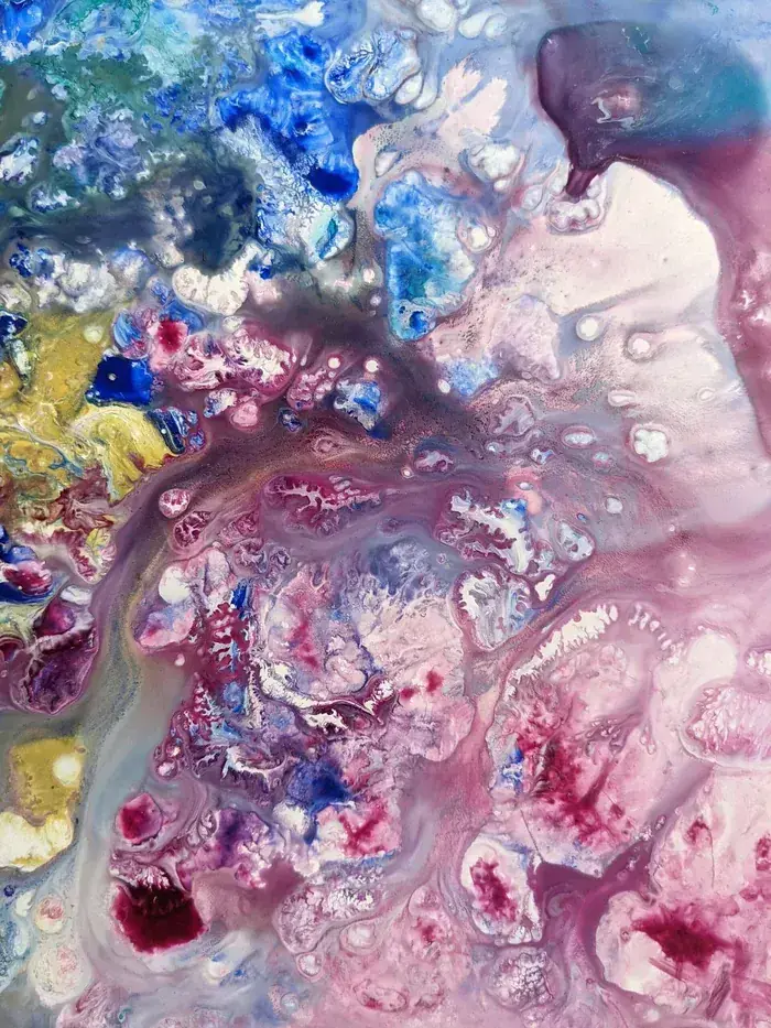 Life inside us – colorful painting on paper, 46×32 cm